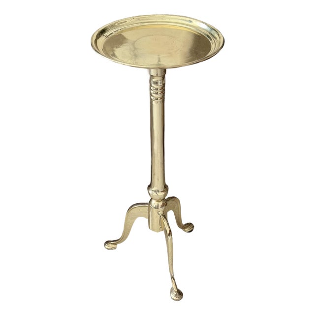 Vintage Mid-Century Modern Art Deco-Style Hollywood Regency Brass Metal Cocktail Side Table For Sale