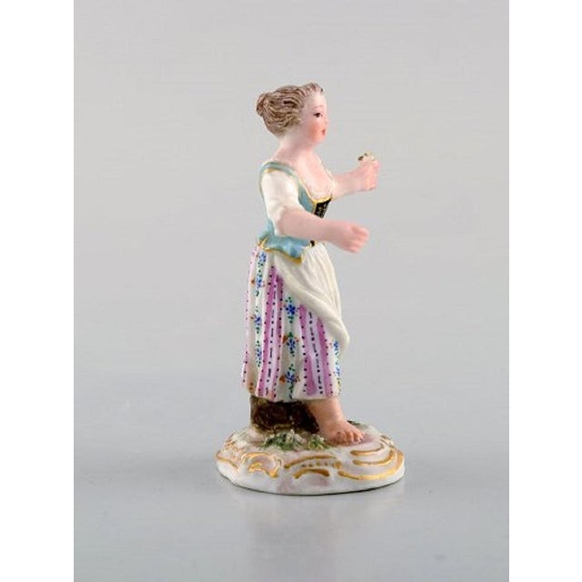 Girl with Flowers Miniature Figure after Johann Joachim Kändler from Meissen For Sale - Image 4 of 8