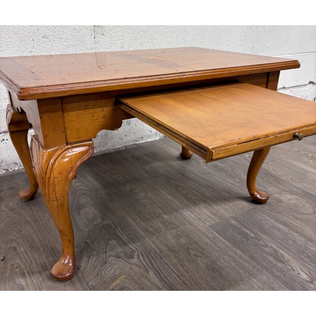 Brown Vintage Queen Anne Style Parquet Style Top Carved Coffee Table W/ Pull Out Tray For Sale - Image 8 of 12