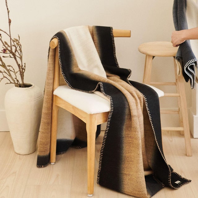 Contemporary Siro Brown and White Ombre Textured Throw in Hand Spun Merino and Hand Stitched Hem For Sale - Image 3 of 9