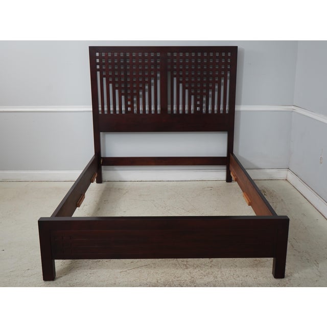Age: C.2007 Details: Finish no.14 21st C. Collection High Quality Construction Modern Arts & Crafts Style Nice Lattice...