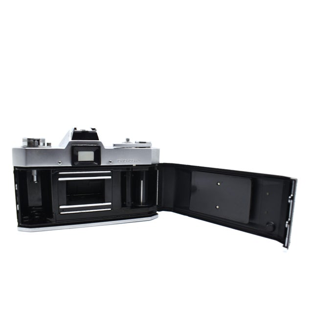 Metal Mid 20th Century Beseler Topcon Unirex 35mm SLR Camera With 50mm F/2 Lens For Sale - Image 7 of 7