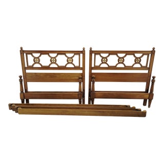 20th Century Kindel Belvedere Collection Regency Style Twin Beds - a Pair For Sale