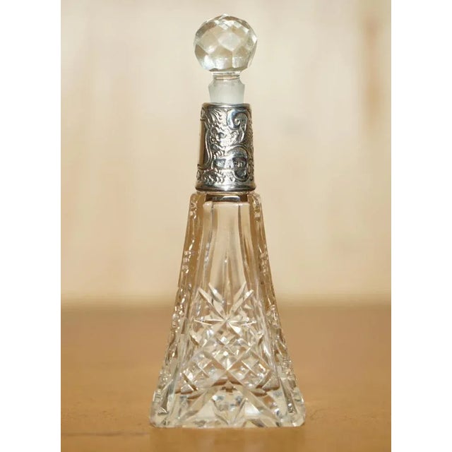 1910s Antique Perfume Bottle Flask in Cut Glass Crystal & Sterling Silver, 1913 For Sale - Image 5 of 13