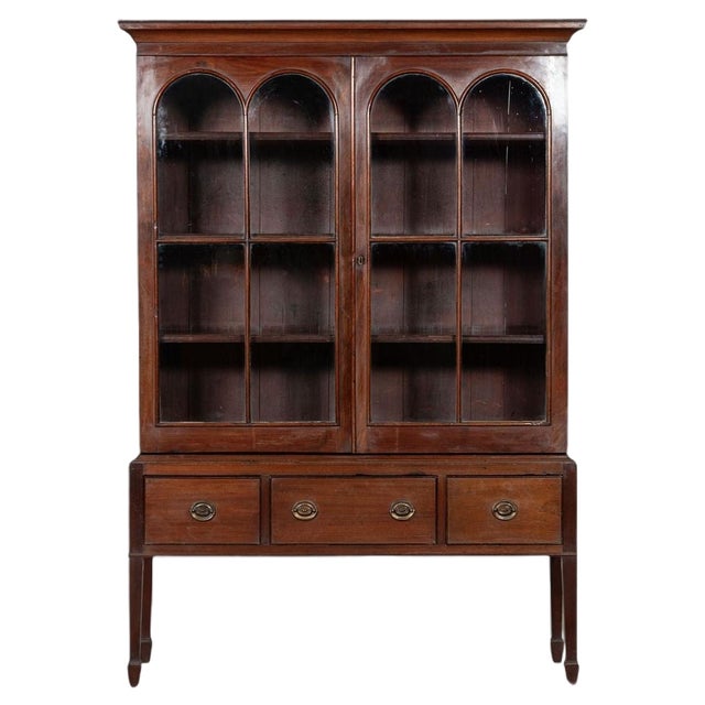 English Mahogany Arched Glazed Dresser Cabinet, 1910 For Sale