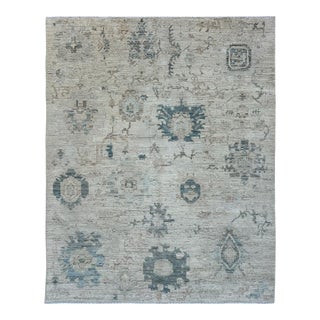 Oushak Handmade Wool Rug in Ivory and Blue For Sale