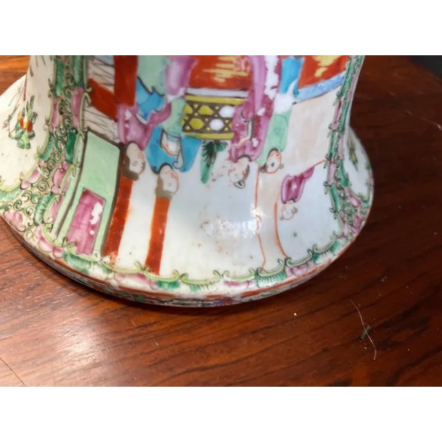 Ceramic Antique 19th Century Chinese Porcelain Rose Medallion Vase For Sale - Image 7 of 18