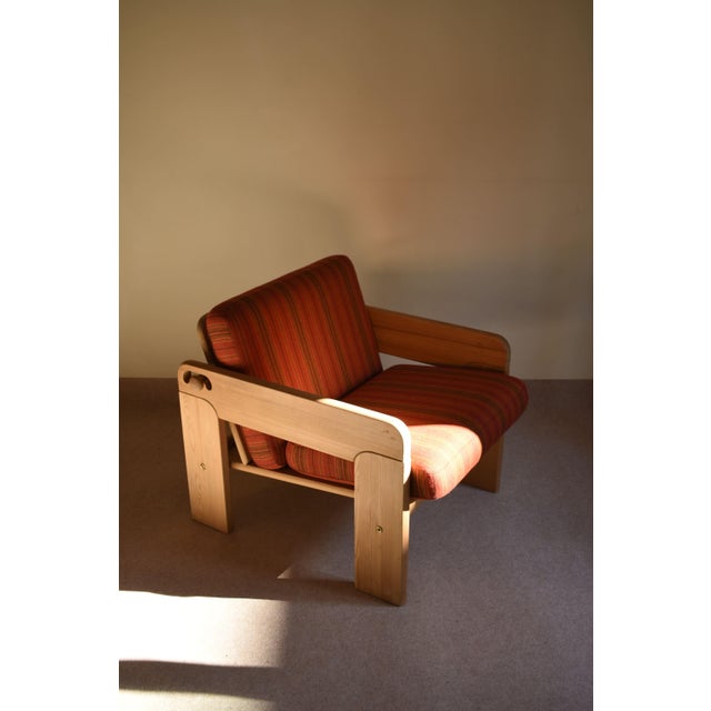 Skåbu Lounge Chair by Arne Halvorsen, 1970s, in Very Good conditions. Designed 1970 to 1979 This piece is attributed to...