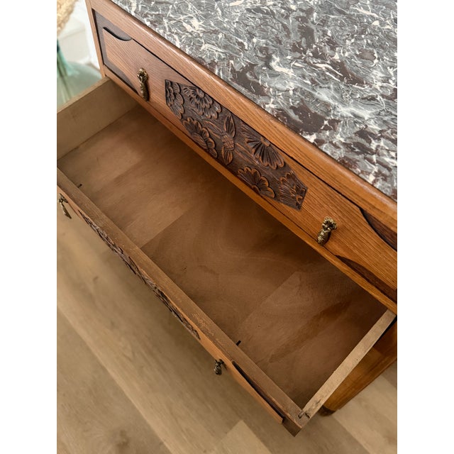 Art Deco French Oak Commode with Hand-Carved Floral Details and Grey Marble Top, 1930s For Sale - Image 17 of 18