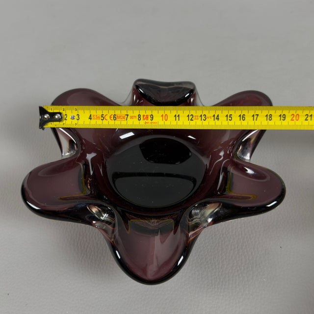 Maroon Modernist Bordeaux Murano Glass Centerpiece, 1970s For Sale - Image 8 of 10