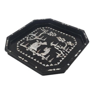 Chinese Black Lacquer Octagonal Tray With Mother-of-Pearl Figural Inlay For Sale