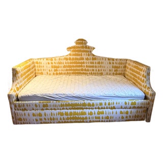 Schumacher "Queen of Spain" Daybed With Trundle For Sale