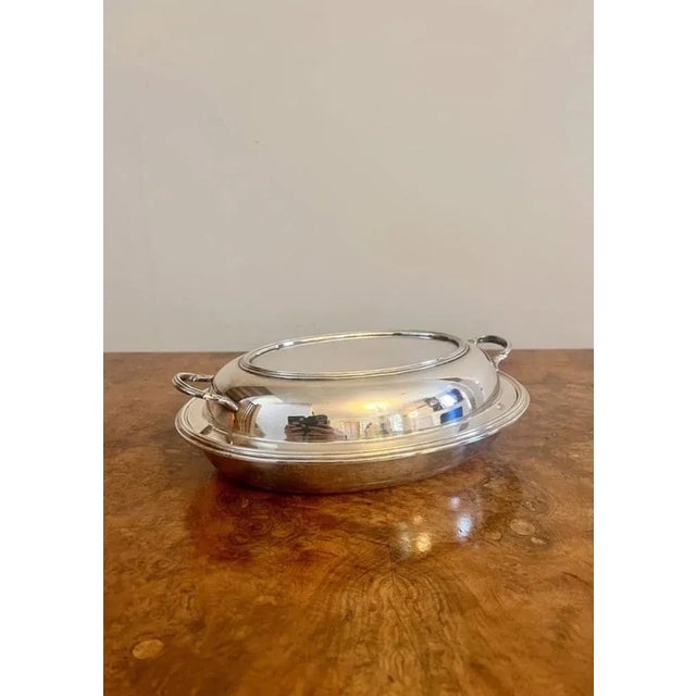 1900 - 1909 Edwardian Silver-Plated Entree Dishes, 1900s, Set of 2 For Sale - Image 5 of 7