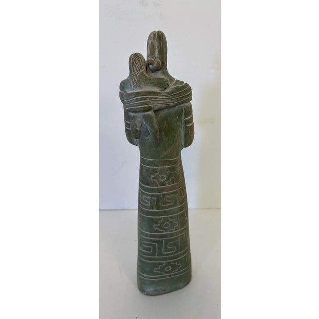 14” Carved Green Serpentine Mother & Child Sculpture – Pre-Columbian Mesoamerican Inspired Tribal Modern Figure For Sale - Image 4 of 6