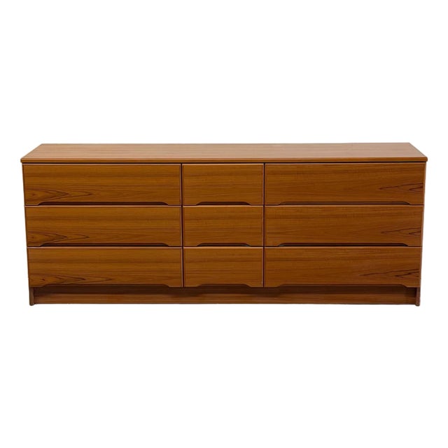 Danish Mid Century Modern Teak 9 Drawer Dresser Long Scandinavian Lowboy 1960s For Sale