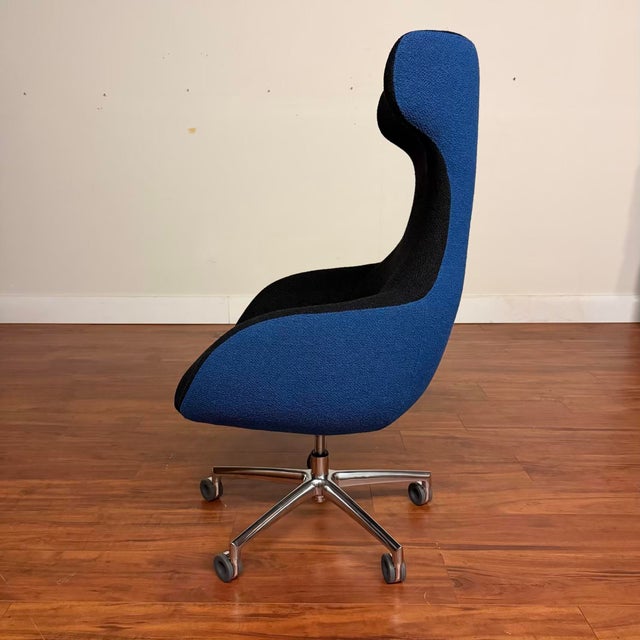 Roche Bobois Roche Bobois Ceo Swivel Armchair by Sacha Lakic For Sale - Image 4 of 13