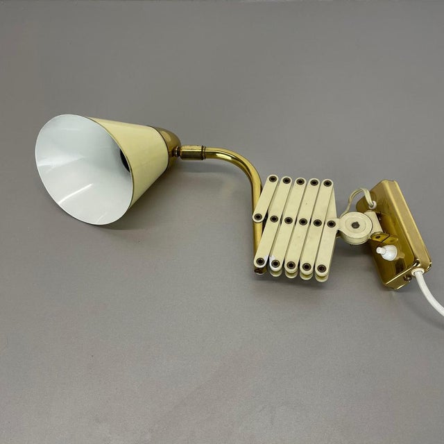 Scissors Wall Light in Brass and Metal from Sis Leuchten, Germany, 1950s For Sale - Image 11 of 17