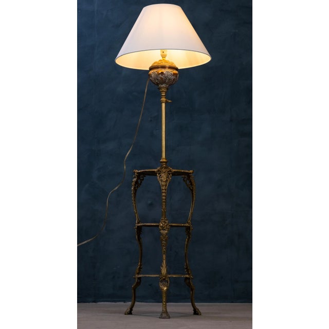 Mid-Century Modern Vintage Floor Lamp, 1940s For Sale - Image 3 of 15