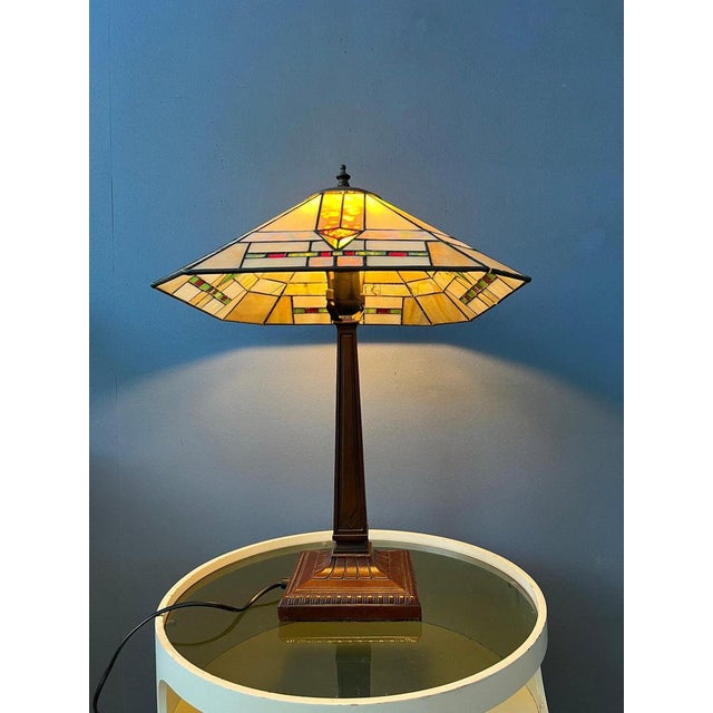 Art Deco Tiffany Style Table Lamp with Stained Glass Shade For Sale - Image 3 of 9