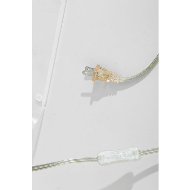 Primo Lucite and Chrome Table Lamp For Sale - Image 4 of 5