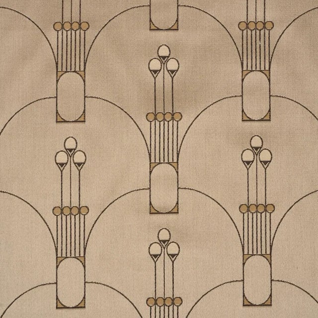 Schumacher Schumacher Swanson Scallop Fabric In Pewter For Sale - Image 4 of 4