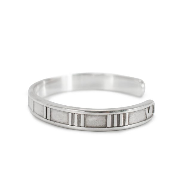 Brand: Tiffany & Co. Gender: Ladies Metal Type: 925 Sterling Silver Length: 6.25 inches Width: 7.70 mm Weight: 22.00 grams...
