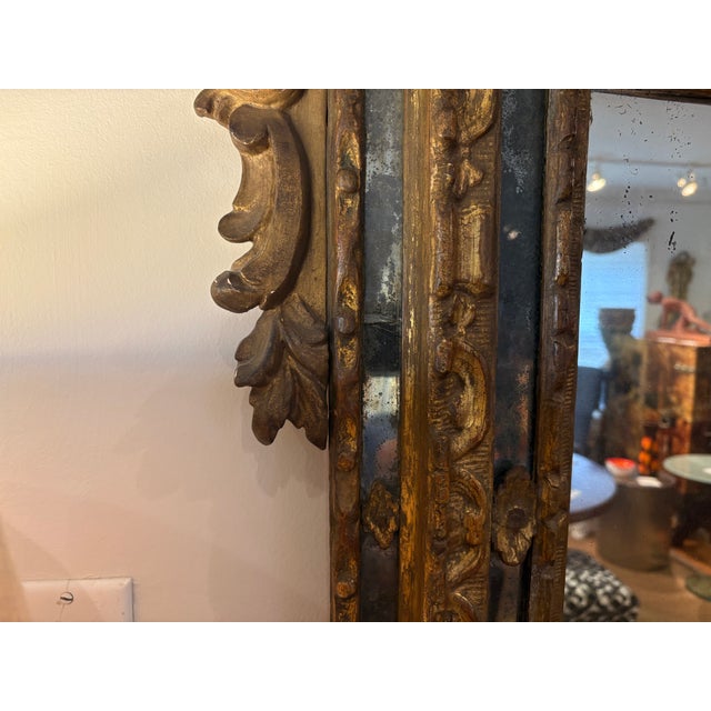 Gold 18th Century Italian Baroque Giltwood Mirror For Sale - Image 8 of 14