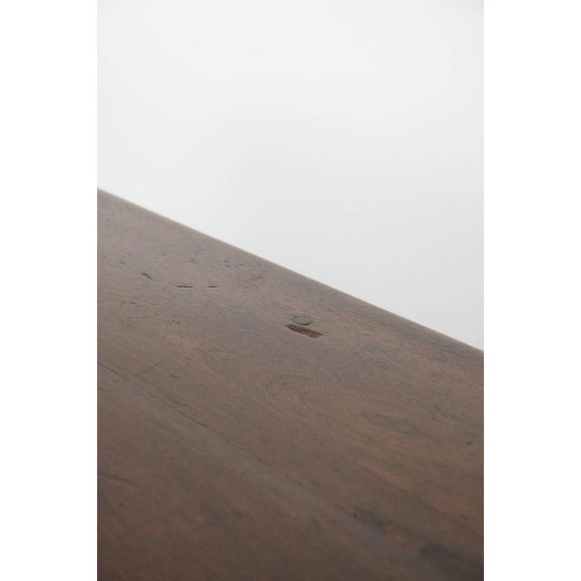 Antique Early 19th Century French Dining Table in Oak For Sale - Image 12 of 16