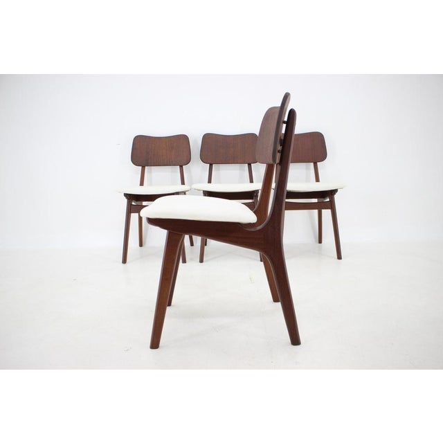Teak Dining Chairs Model 74 by Ib Kofod-Larsen, Denmark, 1960s, Set of 4 For Sale - Image 12 of 16