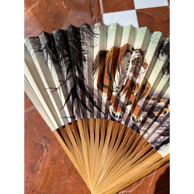 1970s 1970s Paper Fan With Tiger Design For Sale - Image 5 of 7