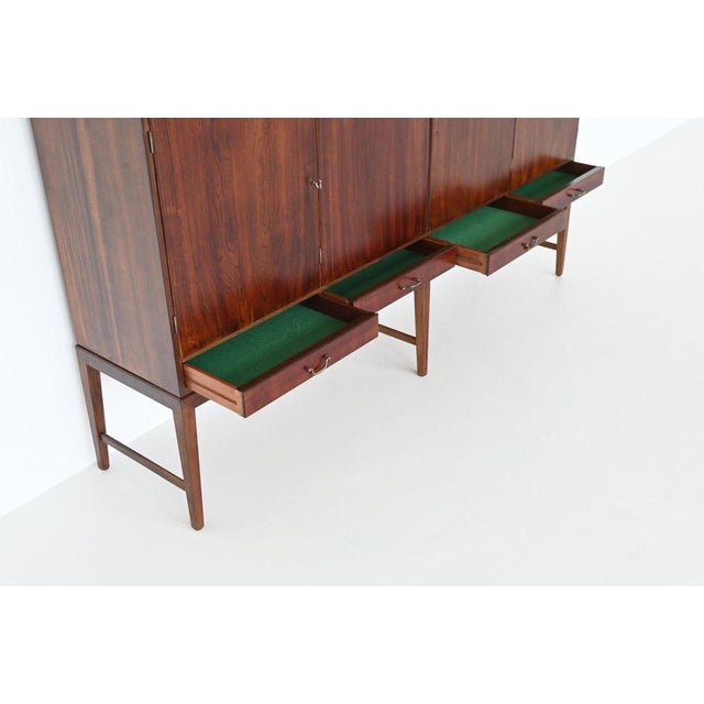 Danish Highboard in Rosewood by Severin Hansen for Haslev Møbelsnedkeri, 1960 For Sale - Image 6 of 18