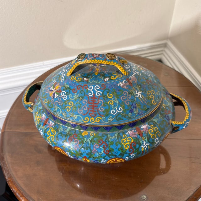 Chinese 19th Century Antique Chinese Blue and Yellow Cloisonne Covered Tureen For Sale - Image 3 of 10