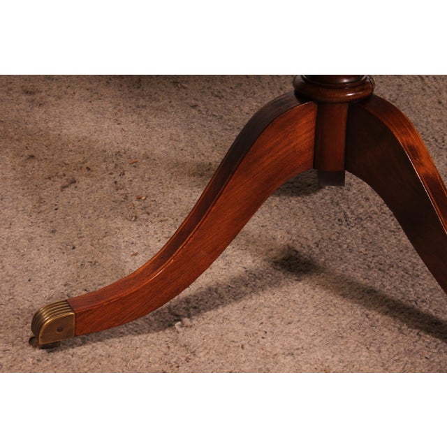 Wood English Tripod Dining Table in Mahogany, 19th Century For Sale - Image 7 of 12