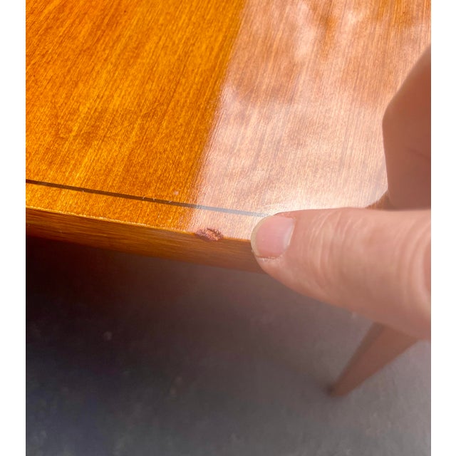 L. Hitchcock Cloverleaf Dining Table For Sale - Image 10 of 12