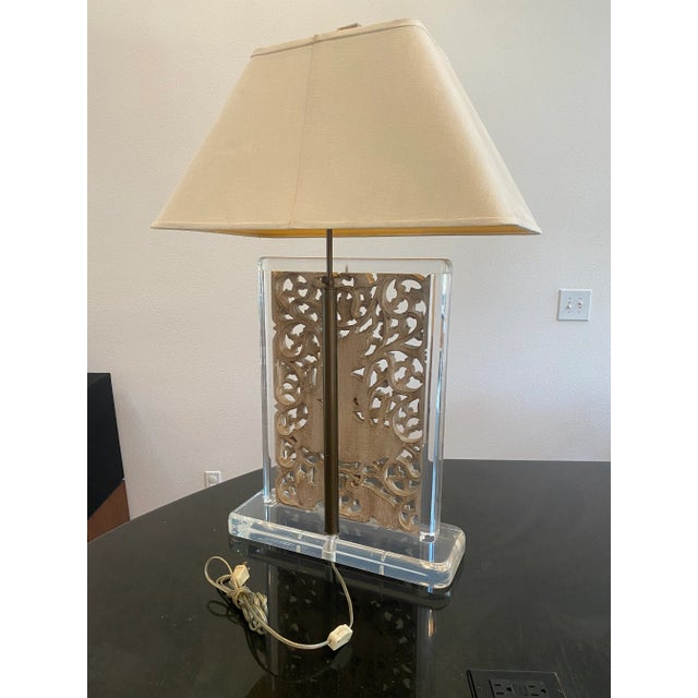 Mid-Century Modern Balinese Carved Panel Table Lamp in Lucite Frame With Brass Hardware For Sale - Image 3 of 9