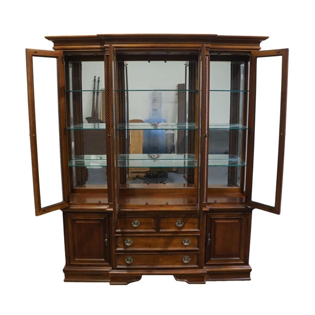 Late 20th Century Stanley Furniture Italian Traditional Style 69" Buffet W. Lighted Display China Cabinet 209-11-111 / 209-11-211 For Sale - Image 5 of 17