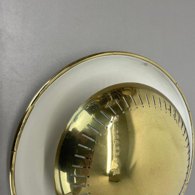 Brass Ceiling or Wall Light in the style of Gino Sarfatti, Italy, 1950s For Sale - Image 6 of 18