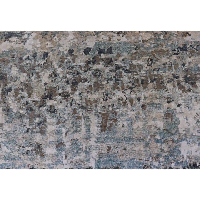 Modern Indian Abstract Bamboo Silk and Wool Gallery Runner in Earthy Tones For Sale - Image 9 of 12