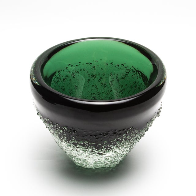 Modern Hand Blown Murano Frozen Vase in Emerald Green Small For Sale - Image 3 of 8