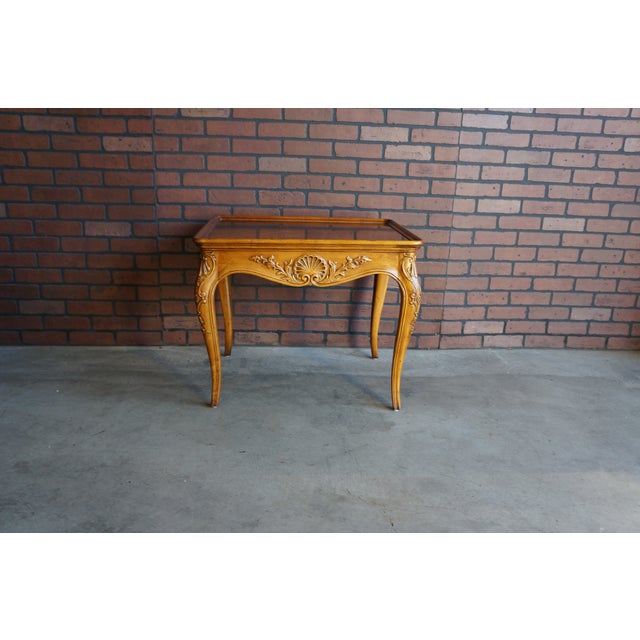 Henredon French Provincial End Table For Sale - Image 6 of 6