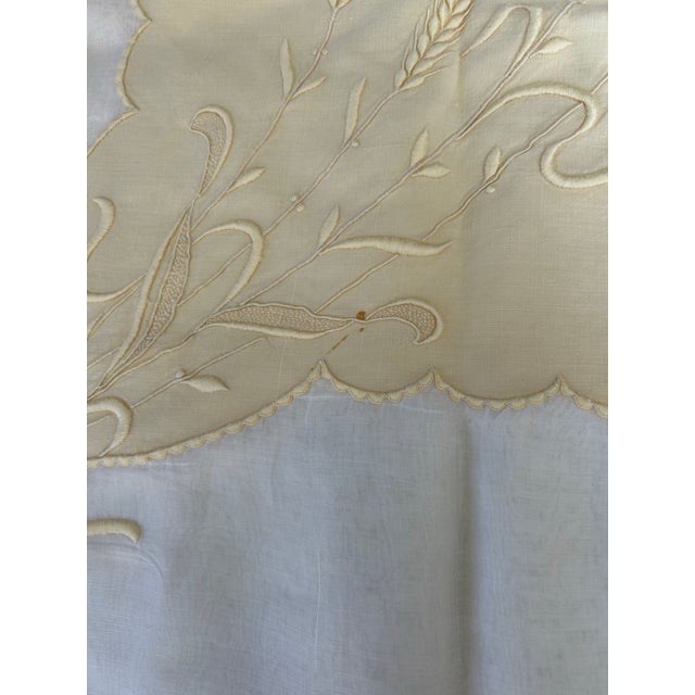 1980s Marghab Madeira Linen Tablecloth Set For Sale - Image 5 of 8