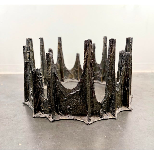 A Paul Evans designed PE-71 "Stalagmite" coffee table with glass top. Absolutely stunning piece that’s in great condition....