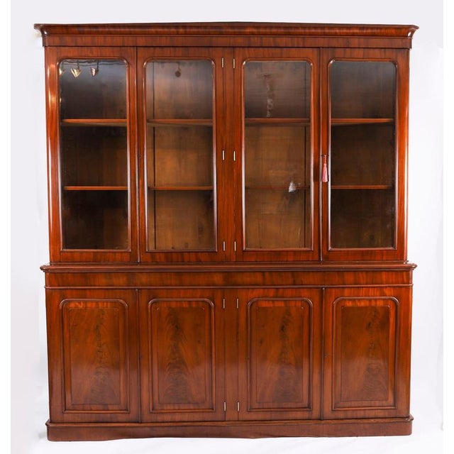 Antique 19th Century English Flame Mahogany Library Bookcase For Sale - Image 16 of 17