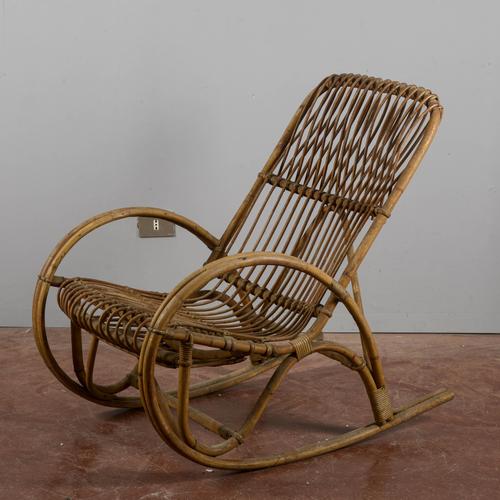 This iconic 1960s rocking chair is a perfect example of organic modernism, ideal for adding a relaxed, vintage touch to...