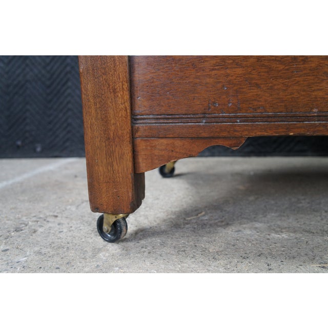 Wood Antique 19th Century American Victorian Walnut Dresser Chest of Drawers For Sale - Image 7 of 13