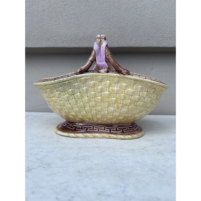19th Century English Majolica Basket For Sale - Image 4 of 7