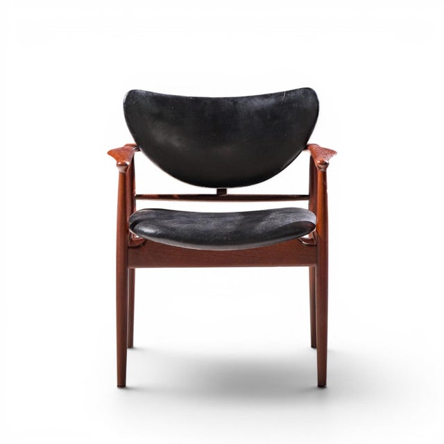 Mid 20th Century Finn Juhl for Niels Vodder Model Nv-48 Mid Century Danish Teak Lounge Chairs - Pair For Sale - Image 5 of 12