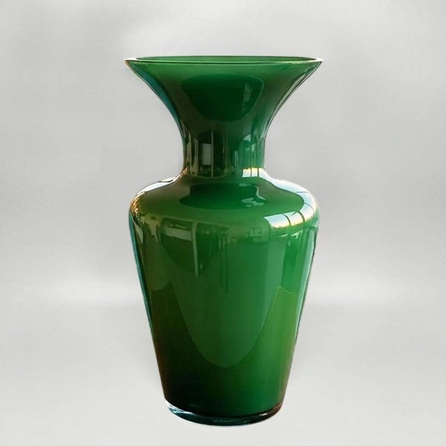 Glass Italian Emerald Green Murano Glass Vase from Maestro Del Vetro, 1970s For Sale - Image 7 of 7