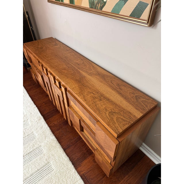 Mid-Century Modern Vintage 1970's Lane Brutalist Staccato 9-Drawer Walnut Mid Century Dresser For Sale - Image 3 of 11