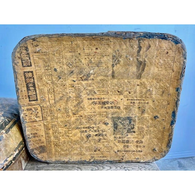19th Century Antique Distressed Lidded Box, Chinese Paper Mache For Sale - Image 13 of 18